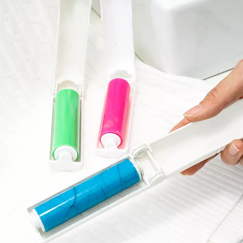 alt="پرزگیر ژلهای جیبی کوچک برای جمعآوری مو و پرز حیوانات"